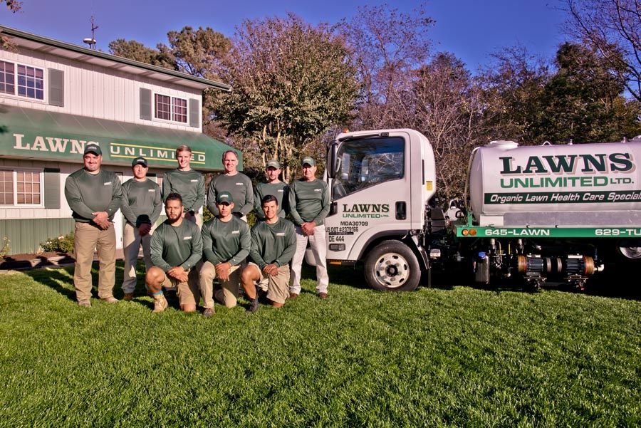 lawn spraying companies